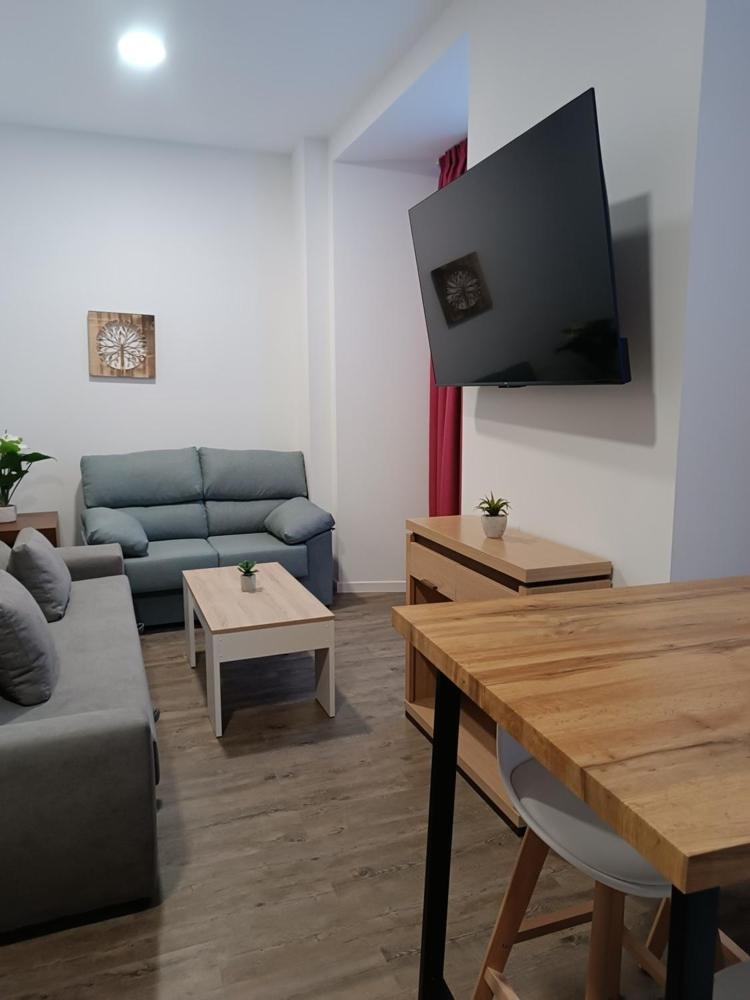 Apartamentos Turisticos Avila Puerta De San Vicente 0-2 Extérieur photo