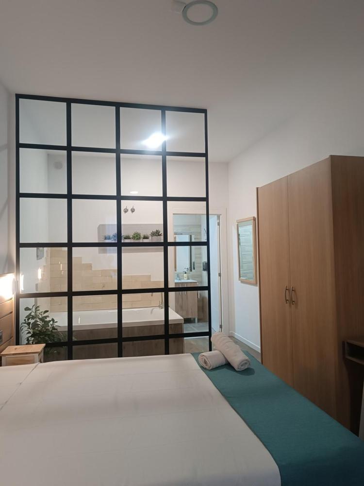 Apartamentos Turisticos Avila Puerta De San Vicente 0-2 Extérieur photo