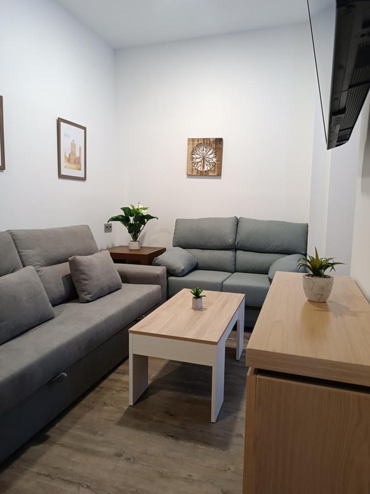 Apartamentos Turisticos Avila Puerta De San Vicente 0-2 Extérieur photo