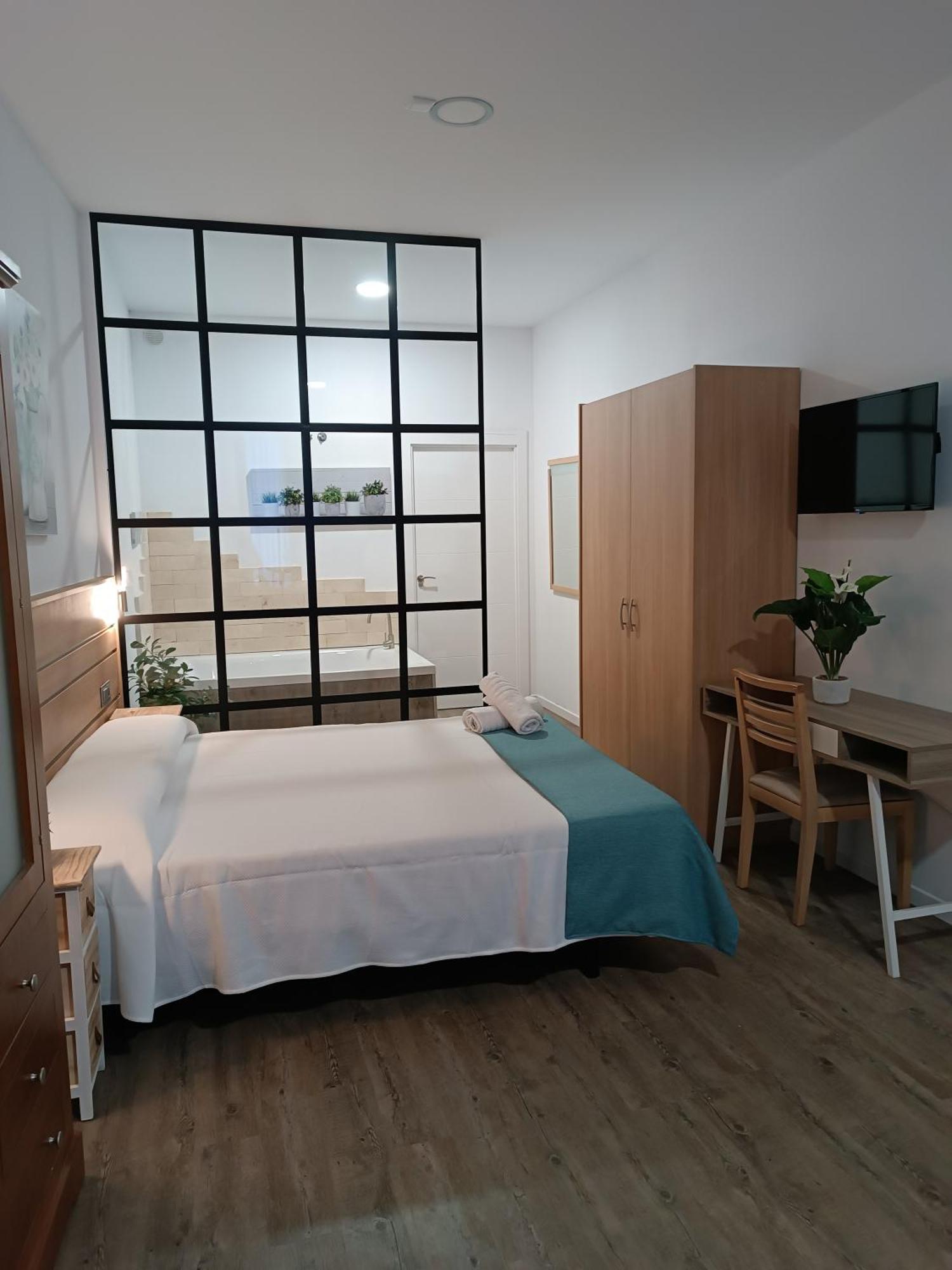 Apartamentos Turisticos Avila Puerta De San Vicente 0-2 Extérieur photo